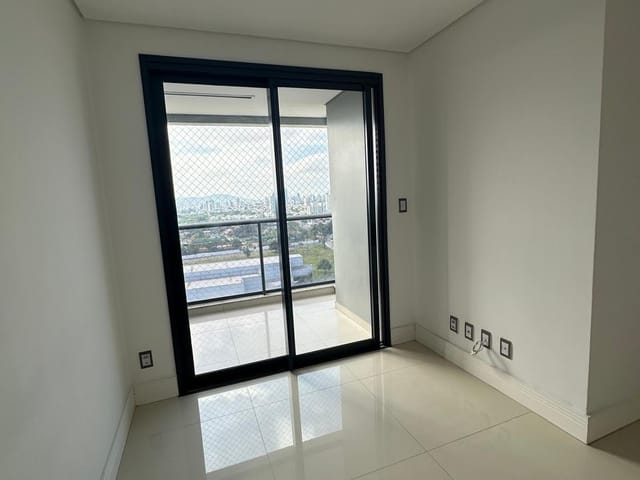 Apartamento com 118m² 3 quartos e 2 banheiros, à venda, no bairro Ressacada em Itajaí