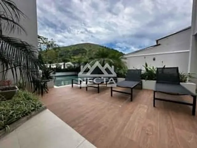 Apartamento com 56m² 2 quartos e 1 banheiro, à venda, no bairro Martim de Sá em Caraguatatuba