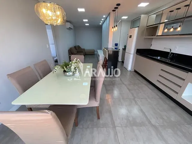 Apartamento 2 quartos e 2 banheiros, à venda, no bairro São Judas em Itajaí