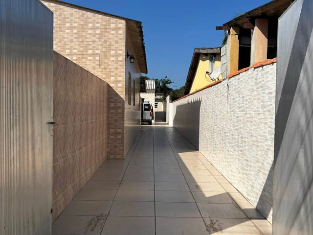 Casa 2 quartos e 2 banheiros, à venda, no bairro Rio da Praia em Bertioga