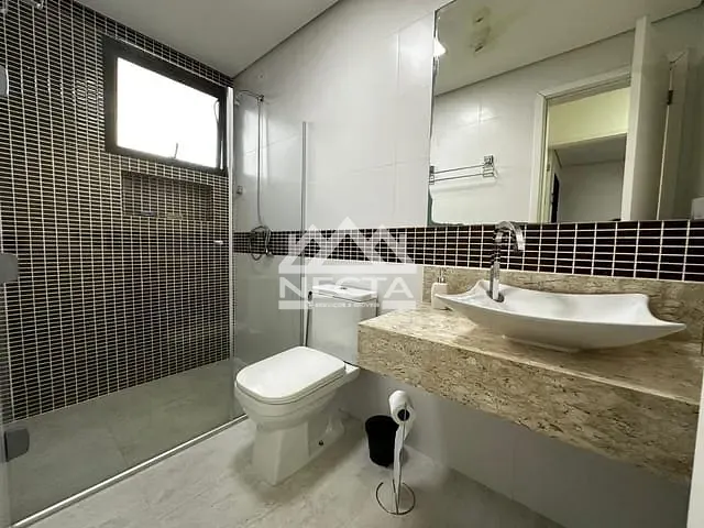 Apartamento com 143m² 3 quartos e 2 banheiros, à venda, no bairro Praia das Palmeiras em Caraguatatuba