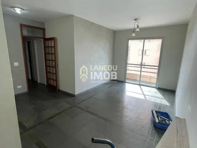 Apartamento 3 quartos e 2 banheiros, para alugar, no bairro Jardim Tamoio em Jundiaí