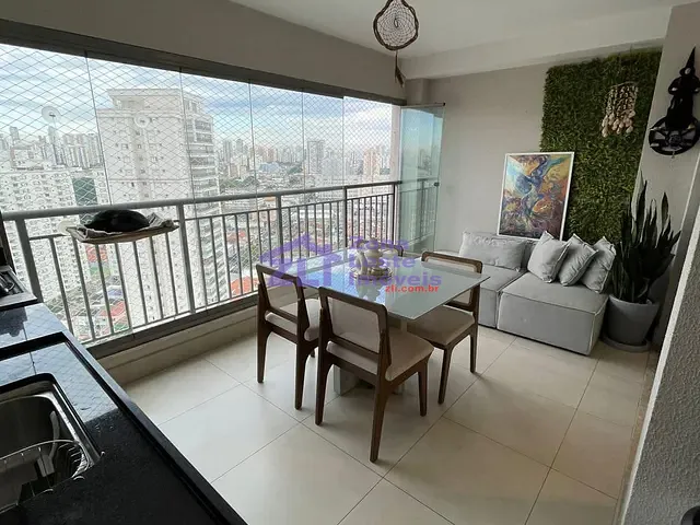 Apartamento 2 quartos e 2 banheiros, à venda, no bairro Vila Gomes Cardim em São Paulo