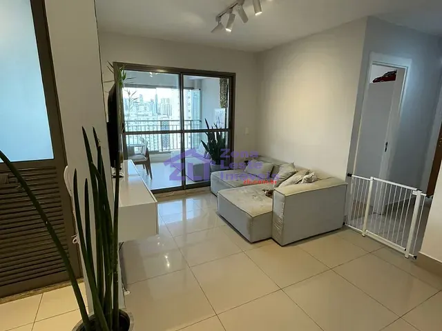 Apartamento 2 quartos e 2 banheiros, à venda, no bairro Vila Gomes Cardim em São Paulo