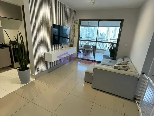 Apartamento 2 quartos e 2 banheiros, à venda, no bairro Vila Gomes Cardim em São Paulo