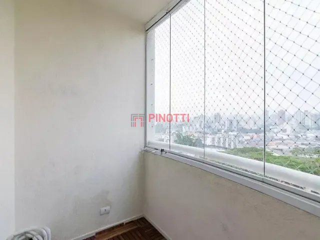 Apartamento 2 quartos e 1 banheiro, à venda, no bairro Jardim Olavo Bilac em São Bernardo do Campo
