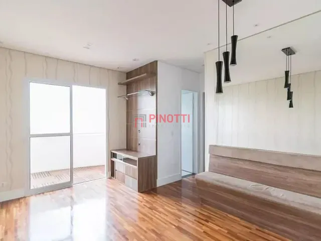 Apartamento 2 quartos e 1 banheiro, à venda, no bairro Jardim Olavo Bilac em São Bernardo do Campo