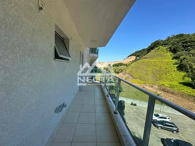 Apartamento com 83m² 2 quartos e 2 banheiros, à venda, no bairro Cidade Jardim em Caraguatatuba