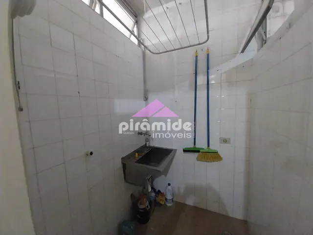 Apartamento com 45m² 1 quarto e 1 banheiro, para alugar, no bairro Jardim São Dimas em São José dos Campos