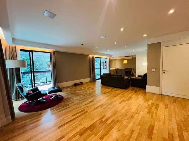 Apartamento com 243m² 4 quartos e 6 banheiros, à venda, no bairro Campo Belo em São Paulo