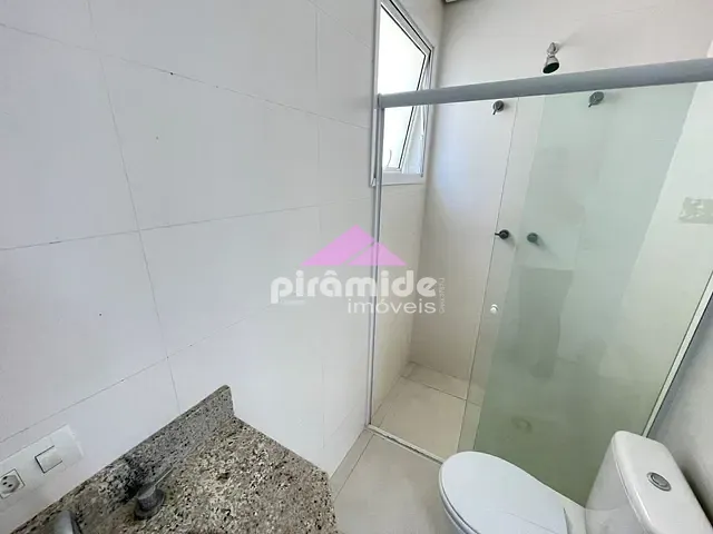 Apartamento com 130m² 3 quartos e 3 banheiros, à venda, no bairro Parque Balneário Poiares em Caraguatatuba