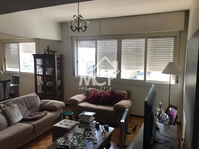 Apartamento 3 quartos e 3 banheiros, à venda, no bairro Centro em Pelotas