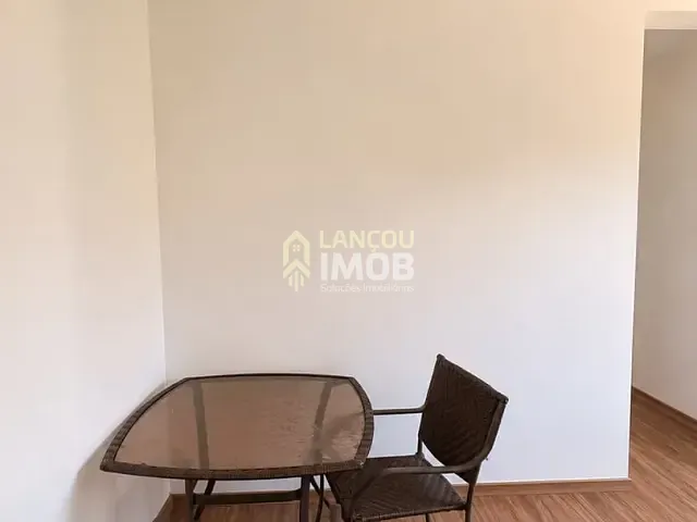 Apartamento com 54m² 3 quartos e 1 banheiro, à venda, no bairro Jardim Carlos Gomes em Jundiaí