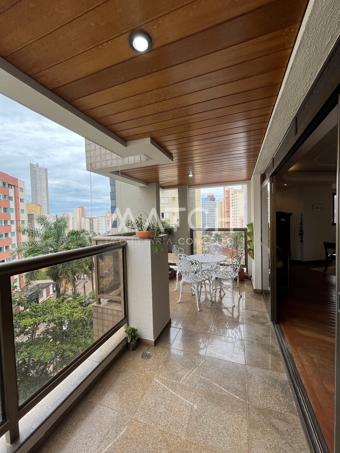 Apartamento à venda, 4 Quartos, 218 m2 no Setor Nova Suiça, Goiânia, GO
