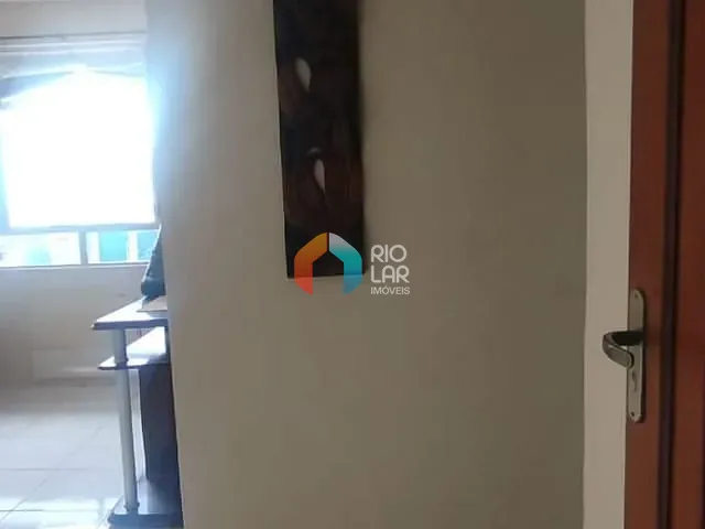 Apartamento com 70m² 2 quartos e 1 banheiro, à venda, no bairro Centro em Niterói
