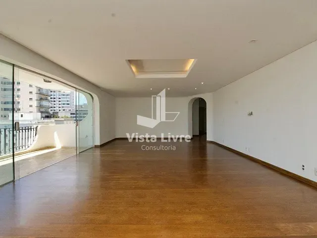 Apartamento com 310m² 4 quartos e 4 banheiros, à venda, no bairro Higienópolis em São Paulo