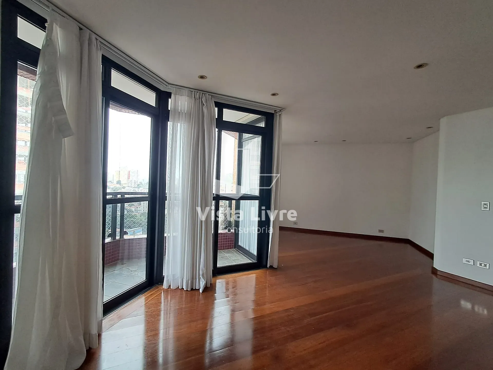Apartamento, 4 quartos, 155 m² - Foto 2