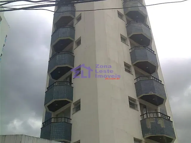 Apartamento com 85m² 2 quartos e 2 banheiros, para alugar, no bairro Vila Regente Feijó em São Paulo