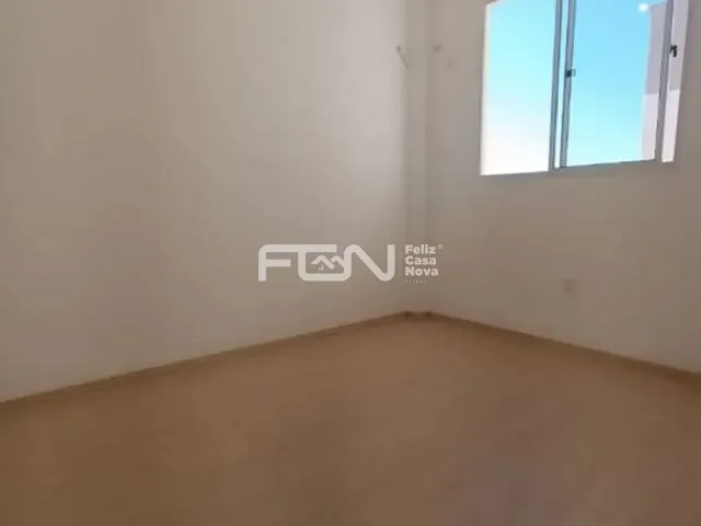 Apartamento 2 quartos e 1 banheiro, para alugar, no bairro Catu de Abrantes (Abrantes) em Camaçari