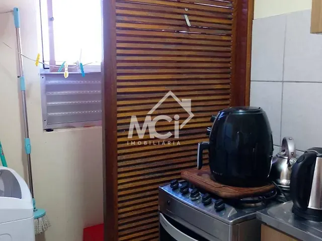 Apartamento 2 quartos e 1 banheiro, à venda, no bairro Três Vendas em Pelotas