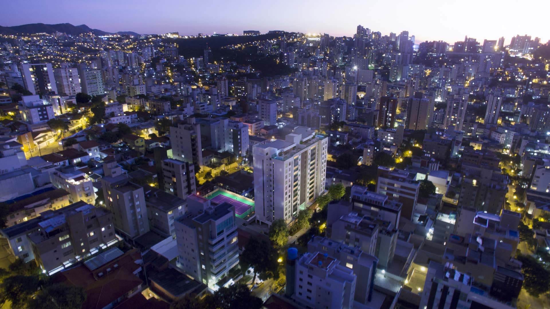 Apartamento de 4 quartos, 4 banhos, 3 vagas, 2 suítes, 1 varanda, 1 sala, lazer completo, à venda, Santo Antônio, Belo Horizonte, MG - Luxo demais. miniatura 9