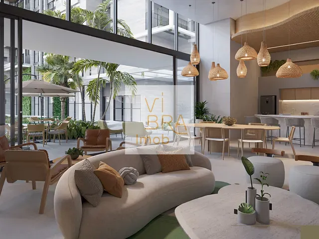 Apartamento 2 quartos e 2 banheiros, à venda, no bairro Centro Cívico em Curitiba