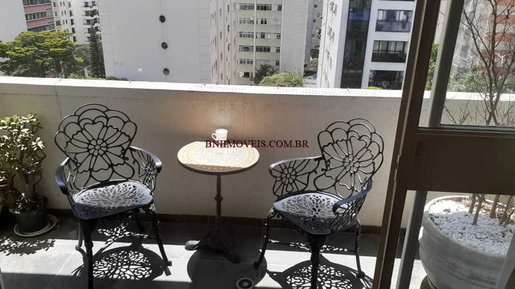 Apartamento, 4 quartos, 220 m² - Foto 1