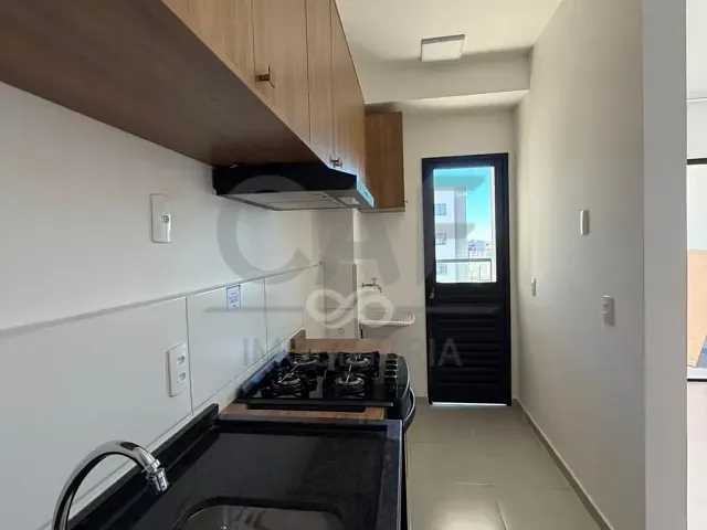 Apartamento 2 quartos e 2 banheiros, para alugar, no bairro Parque Residencial Groot em Holambra