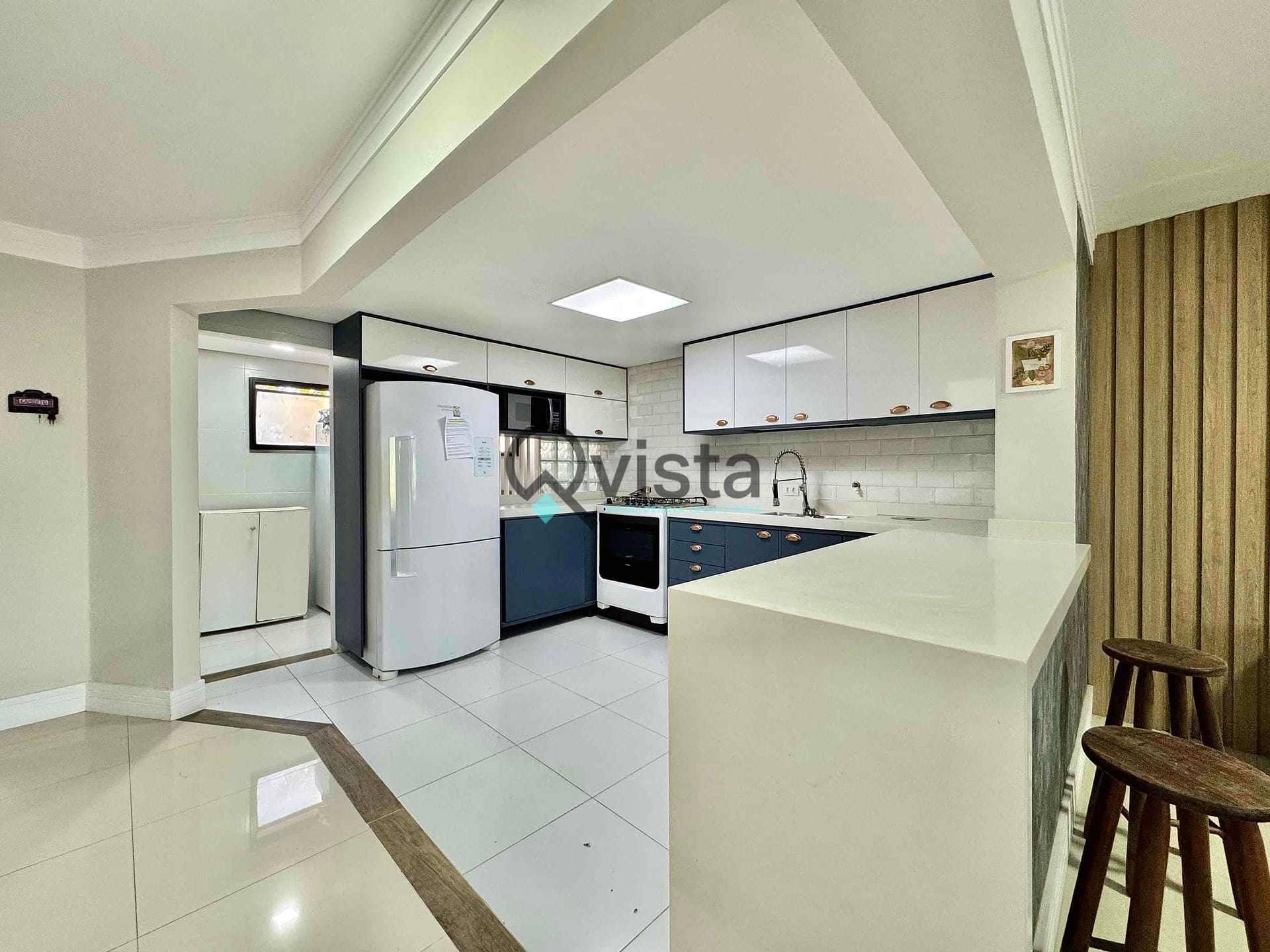 Apartamento à venda com 3 quartos, 154m² - Foto 8