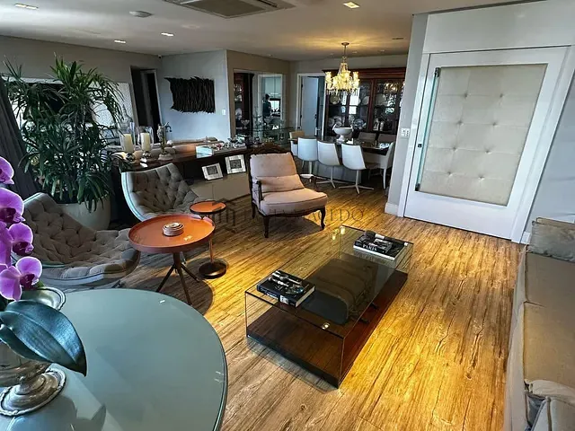 Apartamento 3 quartos e 4 banheiros, à venda, no bairro Casa Forte em Recife