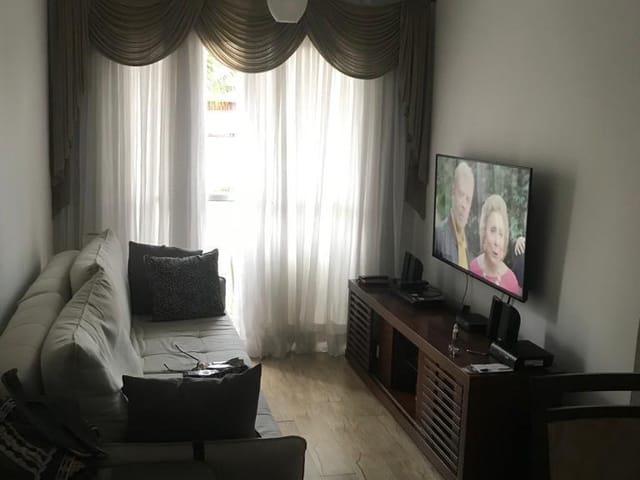 Foto do Apartamento - Excelente Apartamento recém reformado, com 51 metros,  2 dormitórios, 1 vaga, próximo ao comércio  bancos - Picanço, Guarulhos, SP | Imobiliária Compare