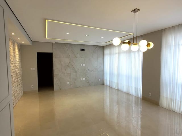 Foto do Apartamento - Edifício Ceará: Apartamento à venda, 130m², 3 suítes, reformado, sol da manhã - Duque de Caxias, Cuiabá, MT | Verticali Imóveis