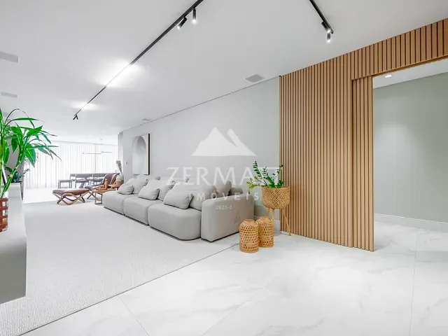Apartamento com 267m² 3 quartos e 5 banheiros, à venda, no bairro Bom Retiro em Blumenau