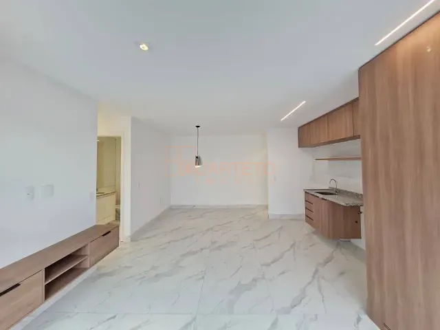 Apartamento 3 quartos e 2 banheiros, para alugar, no bairro Vila Anastácio em São Paulo