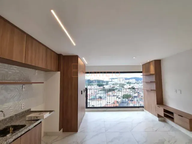 Apartamento 3 quartos e 2 banheiros, para alugar, no bairro Vila Anastácio em São Paulo