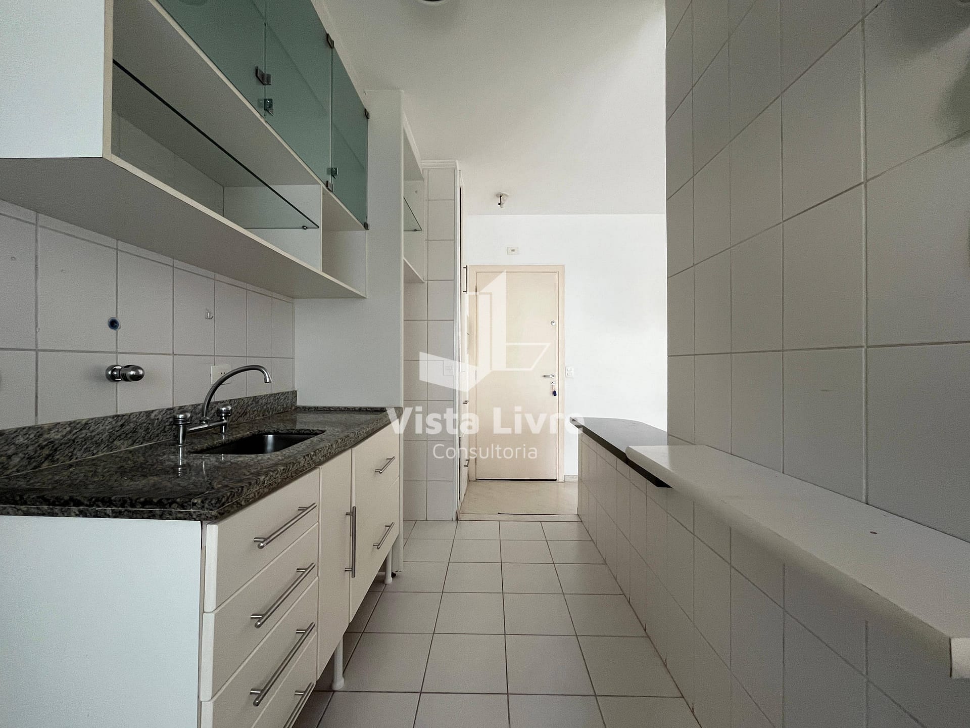 Apartamento à venda com 2 quartos, 56m² - Foto 4