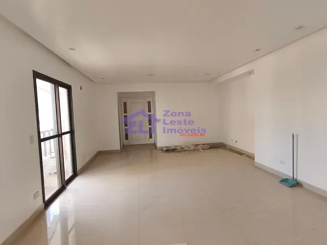 Apartamento 4 quartos e 3 banheiros, para alugar, no bairro Vila Regente Feijó em São Paulo