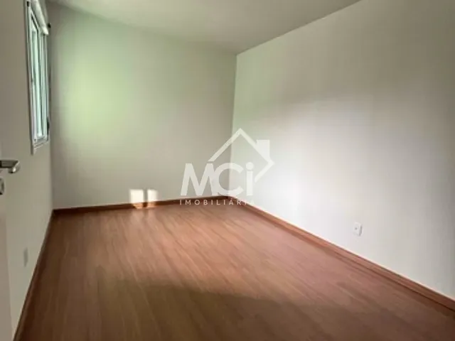 Apartamento com 49m² 2 quartos e 1 banheiro, à venda, no bairro Umuharama em Pelotas