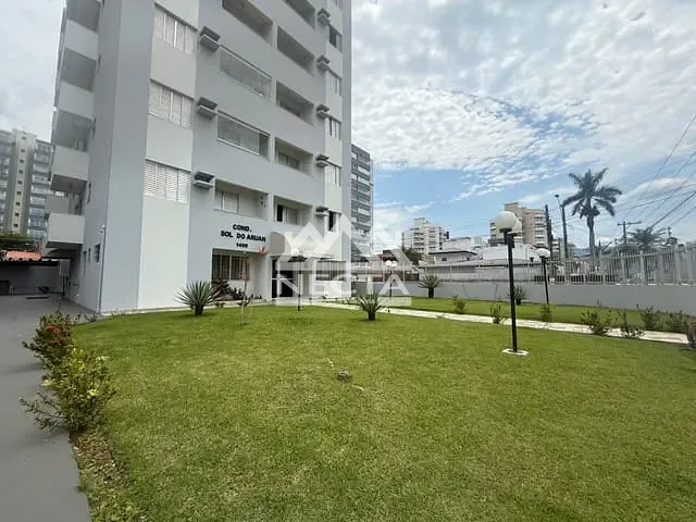 Apartamento com 47m² 1 quarto e 1 banheiro, à venda, no bairro Aruã em Caraguatatuba