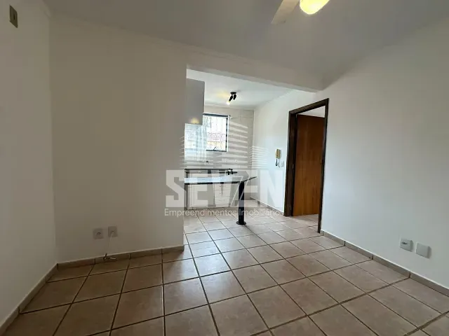 Apartamento com 48m² 1 quarto e 1 banheiro, para alugar, no bairro Vila Nova Cidade Universitária em Bauru