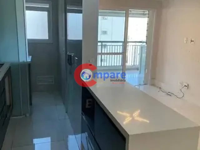 Apartamento com 68m² 2 quartos e 1 banheiro, à venda, no bairro Jardim Flor da Montanha em Guarulhos