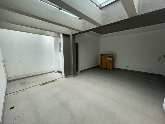 Apartamento com 600m² 1 quarto e 1 banheiro, à venda, no bairro Vila Nova Conceição em São Paulo