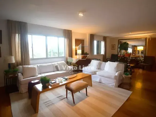 Apartamento com 200m² 5 quartos e 5 banheiros, à venda, no bairro Jardim Europa em São Paulo