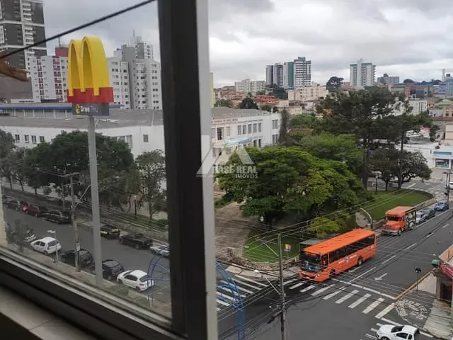 Apartamento com 97m² 3 quartos e 2 banheiros, à venda, no bairro Centro em Ponta Grossa
