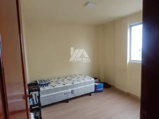 Apartamento com 97m² 3 quartos e 2 banheiros, à venda, no bairro Centro em Ponta Grossa