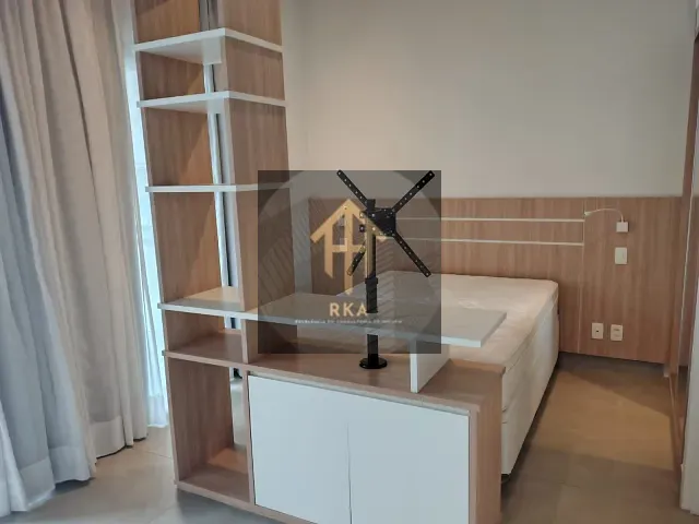 Apartamento 1 quarto e 1 banheiro, para alugar, no bairro Moema em São Paulo