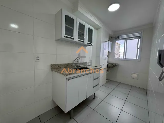 Apartamento com 44m² 2 quartos e 1 banheiro, para alugar, no bairro Jardim Íris em São Paulo