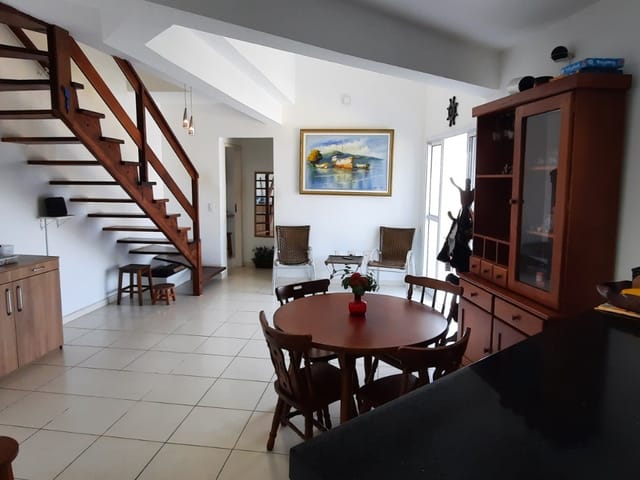 Apartamento 3 quartos e 3 banheiros, à venda, no bairro Centro em Bertioga