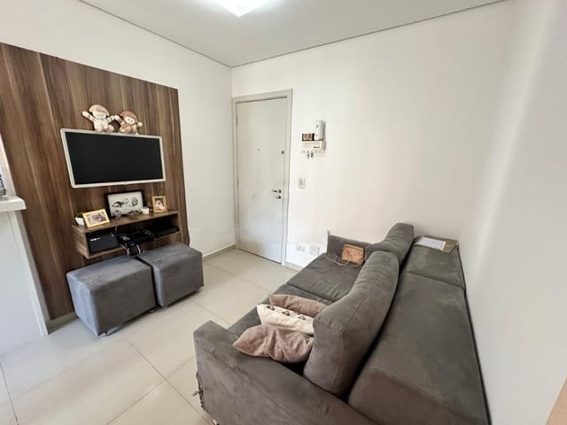 Foto do Apartamento - Ed. Ritz - Apartamento à venda com 2 dormitórios (1 suíte), 1 vaga -  Jardim Agari, Londrina, PR | Premier Imóveis