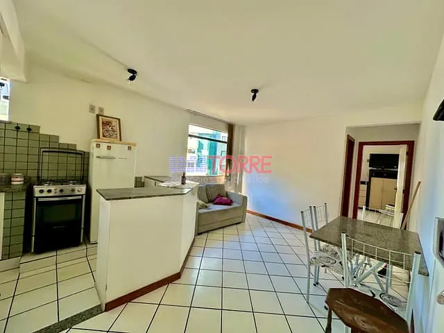 Apartamento 1 quarto e 1 banheiro, à venda, no bairro Pontal em Ilhéus